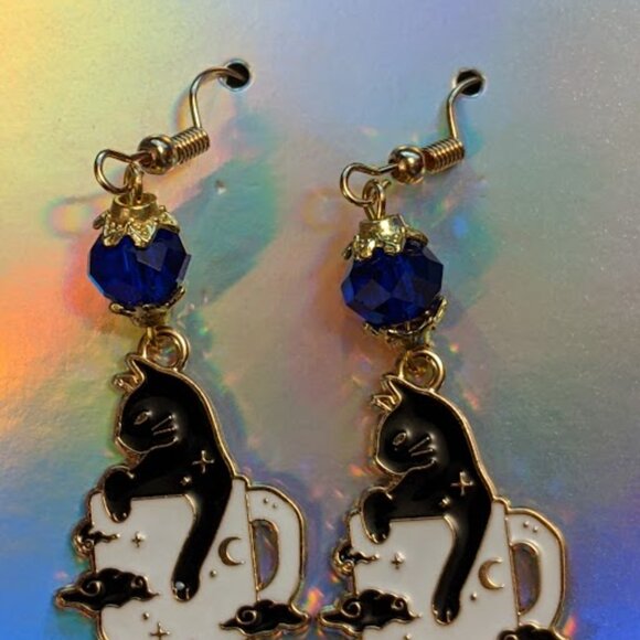 Coffee and Cats Earrings - Picture 5 of 8